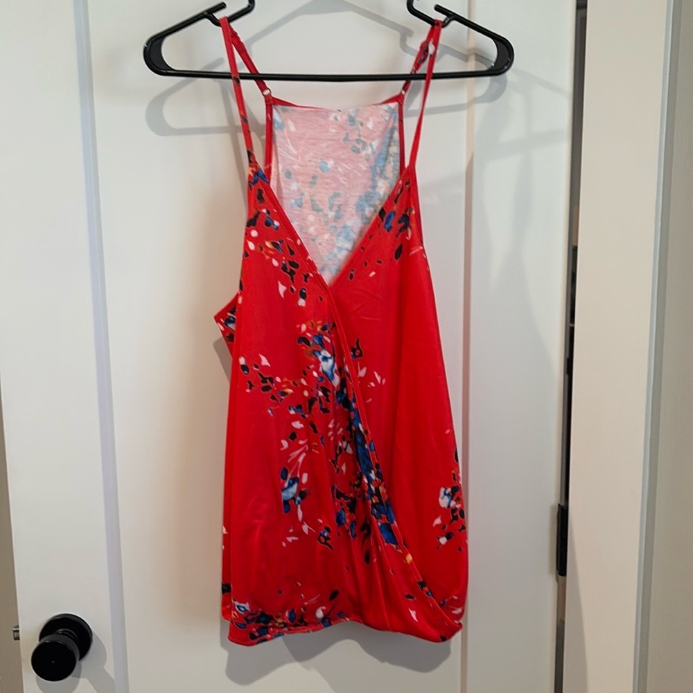 NWT XL loose fitting tank top. Red, white and blue
